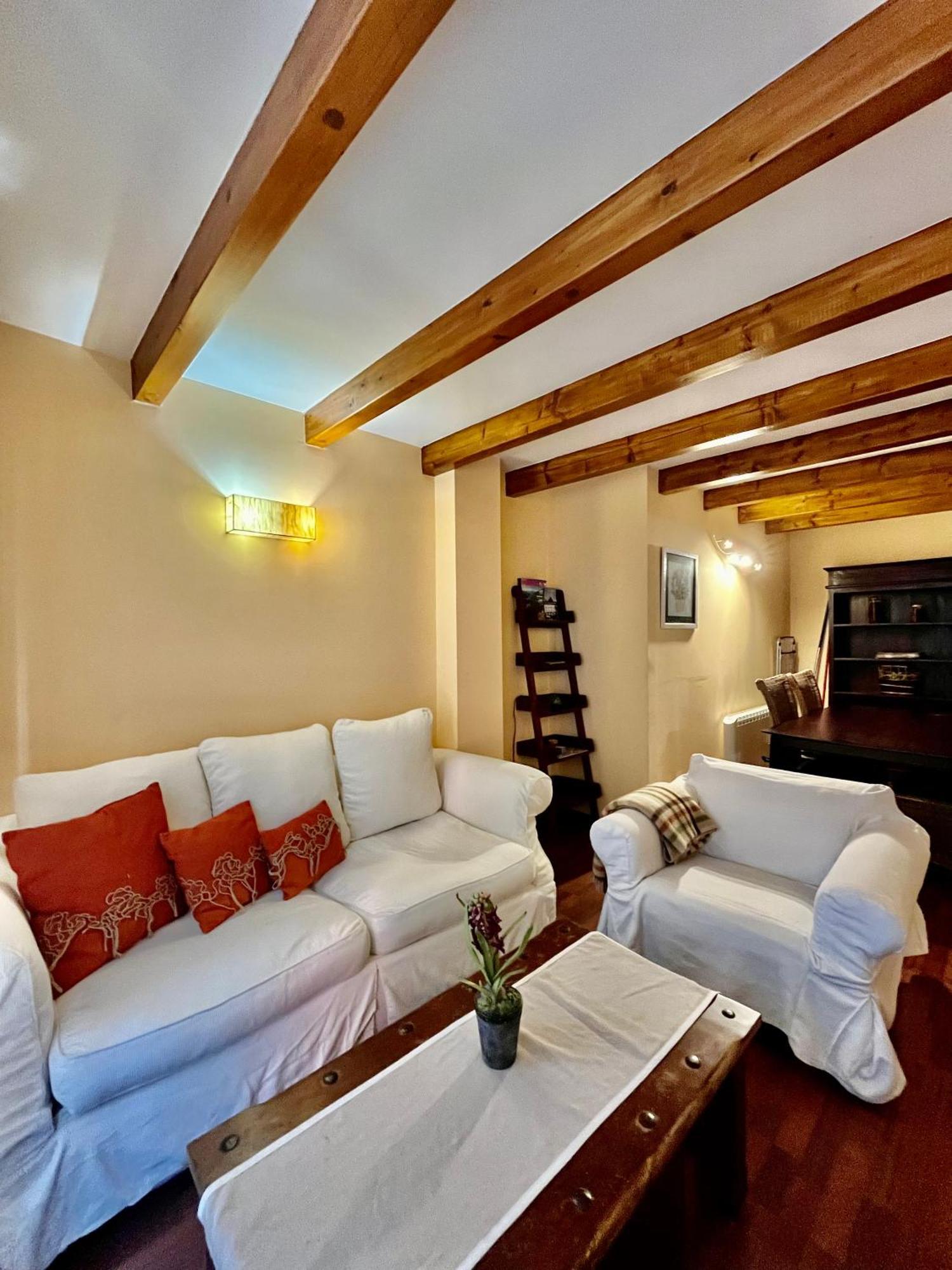 Luxury House Valencia D'Aneu Apartman Kültér fotó