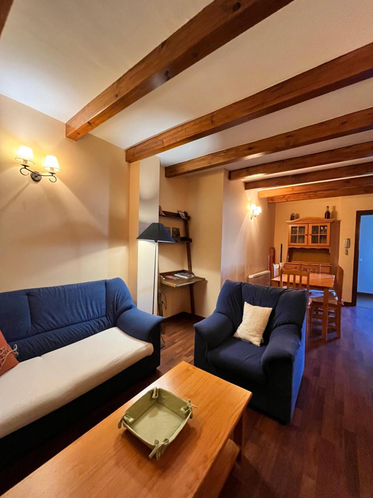 Luxury House Valencia D'Aneu Apartman Kültér fotó
