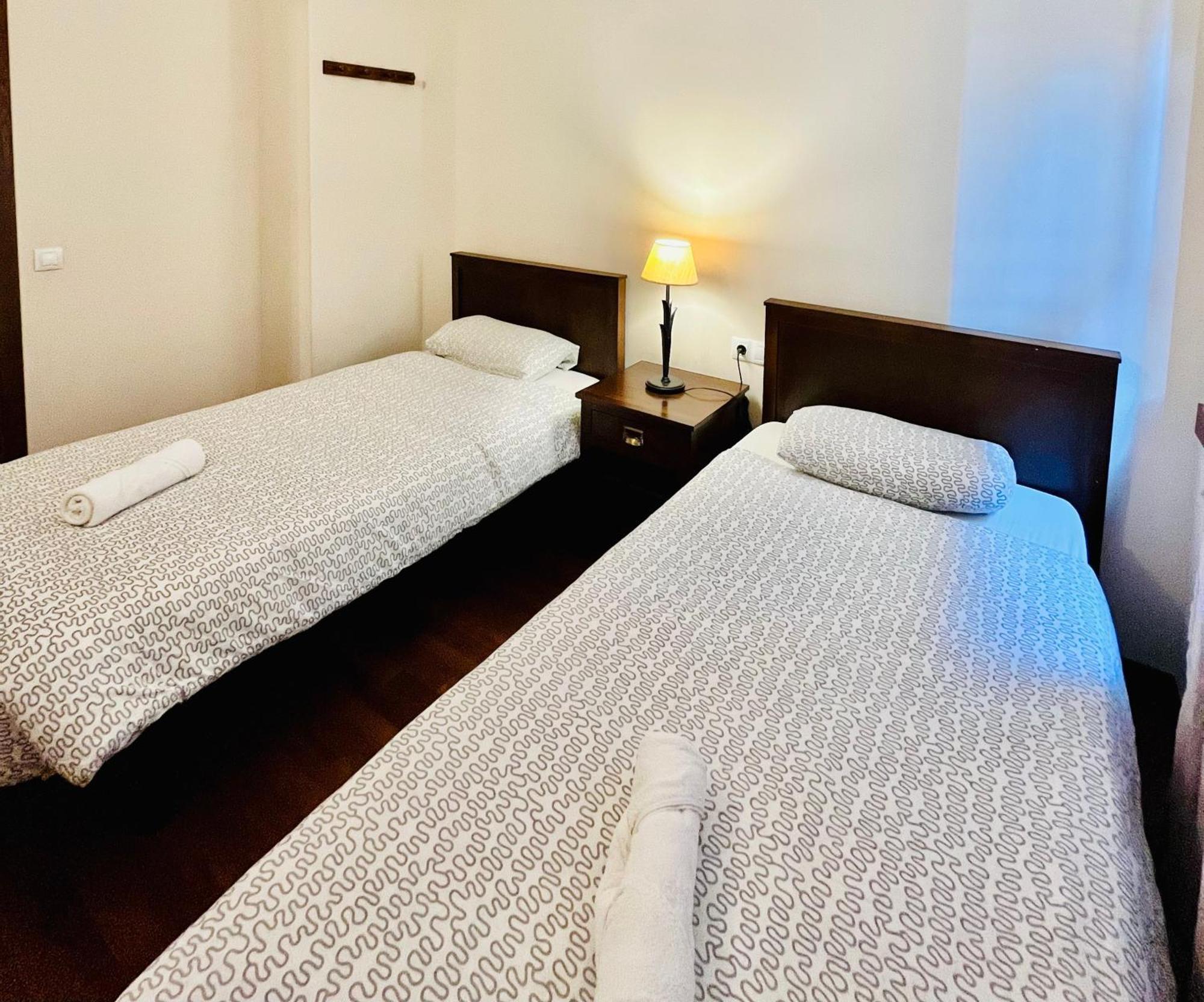 Luxury House Valencia D'Aneu Apartman Kültér fotó