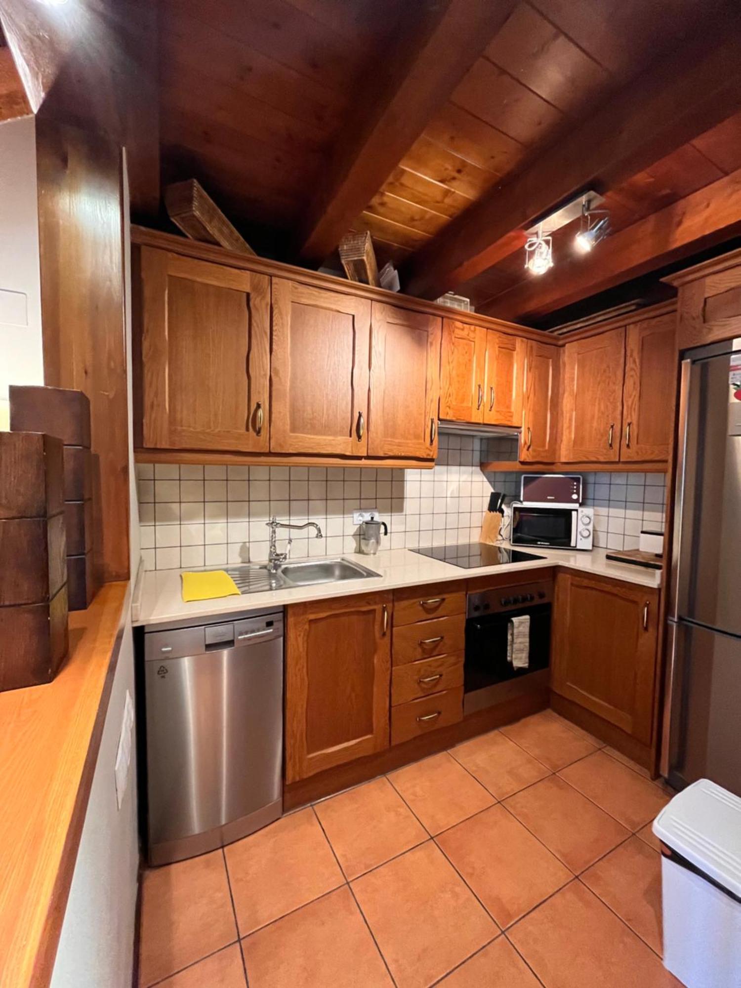 Luxury House Valencia D'Aneu Apartman Kültér fotó
